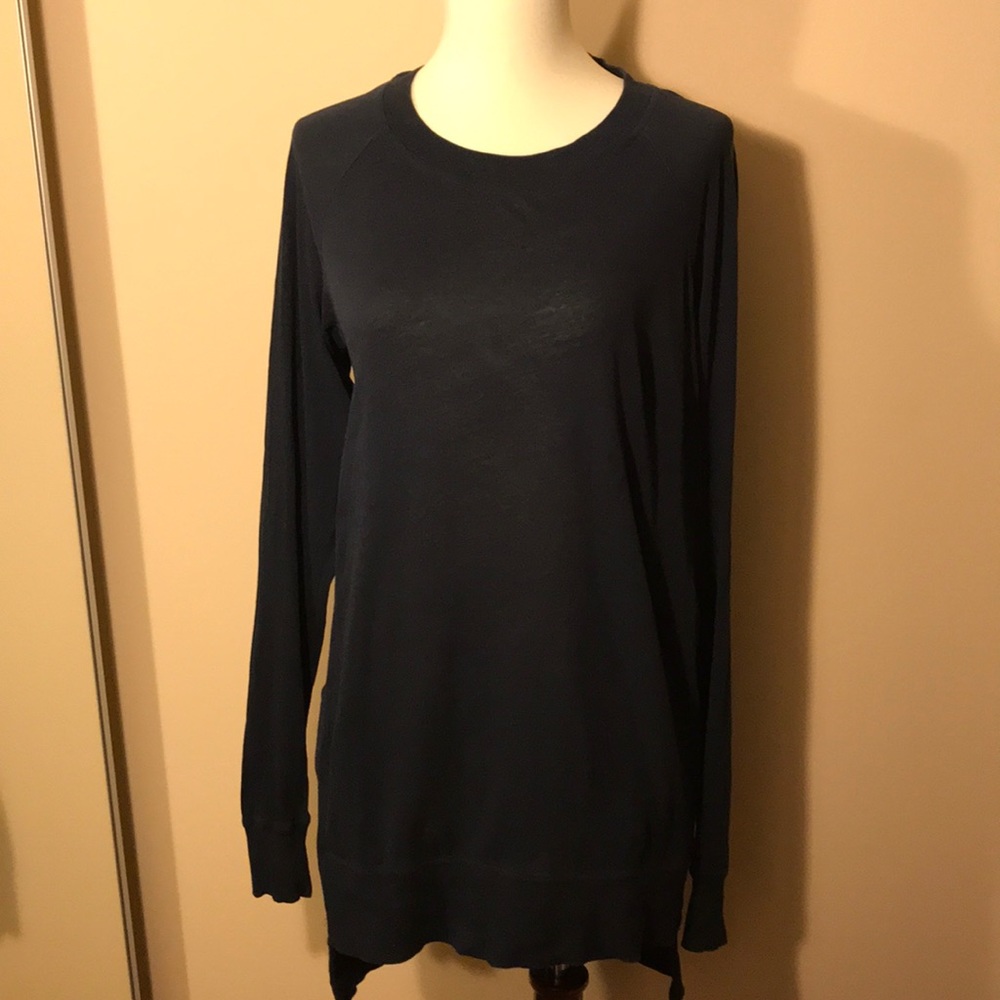 Theory light weight sweatshirt